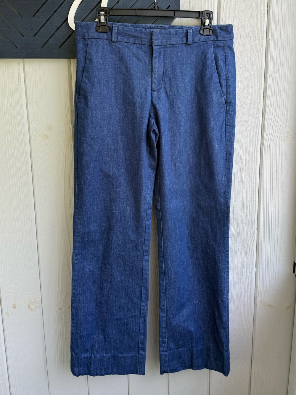 Banana Republic Straight Leg Pants in Denim Blue